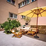 Providenca Annex