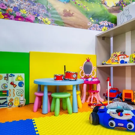 Providenca Annex * 믈리니