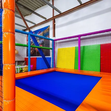 Providenca Annex * 믈리니