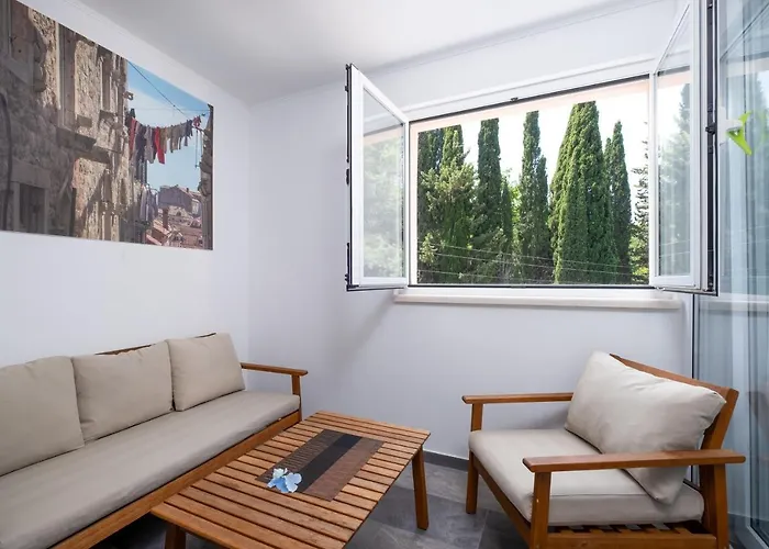 Providenca Annex Mlini